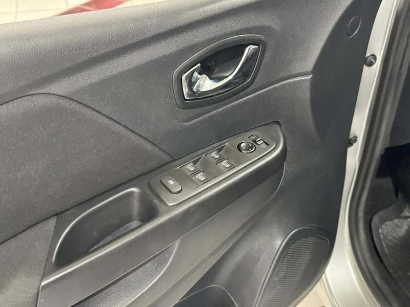 Renault Captur Life 1.6 | 2020/2021